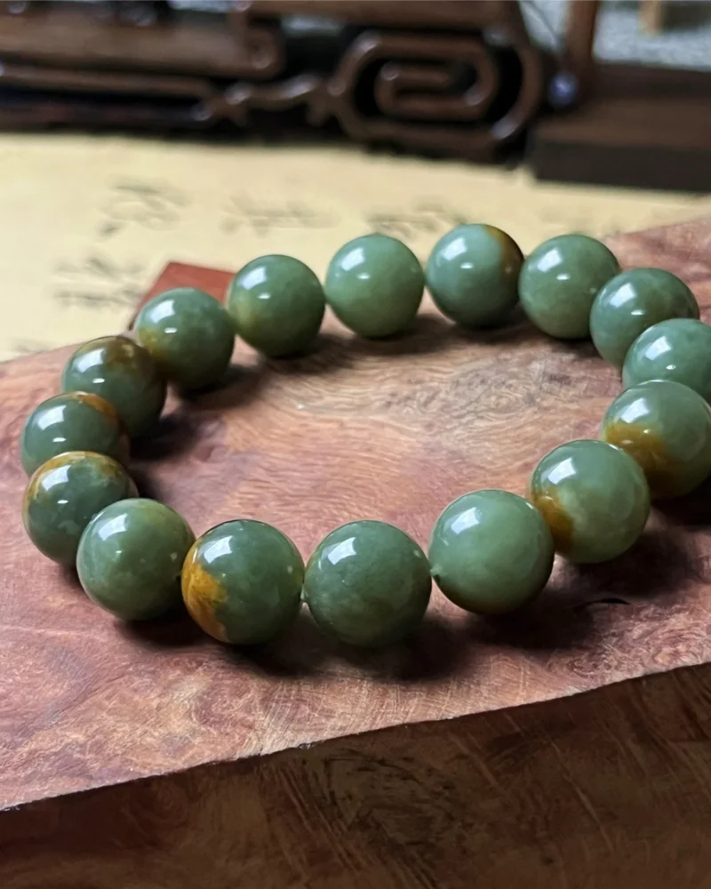 Moss Ember green bead bracelet, view 1